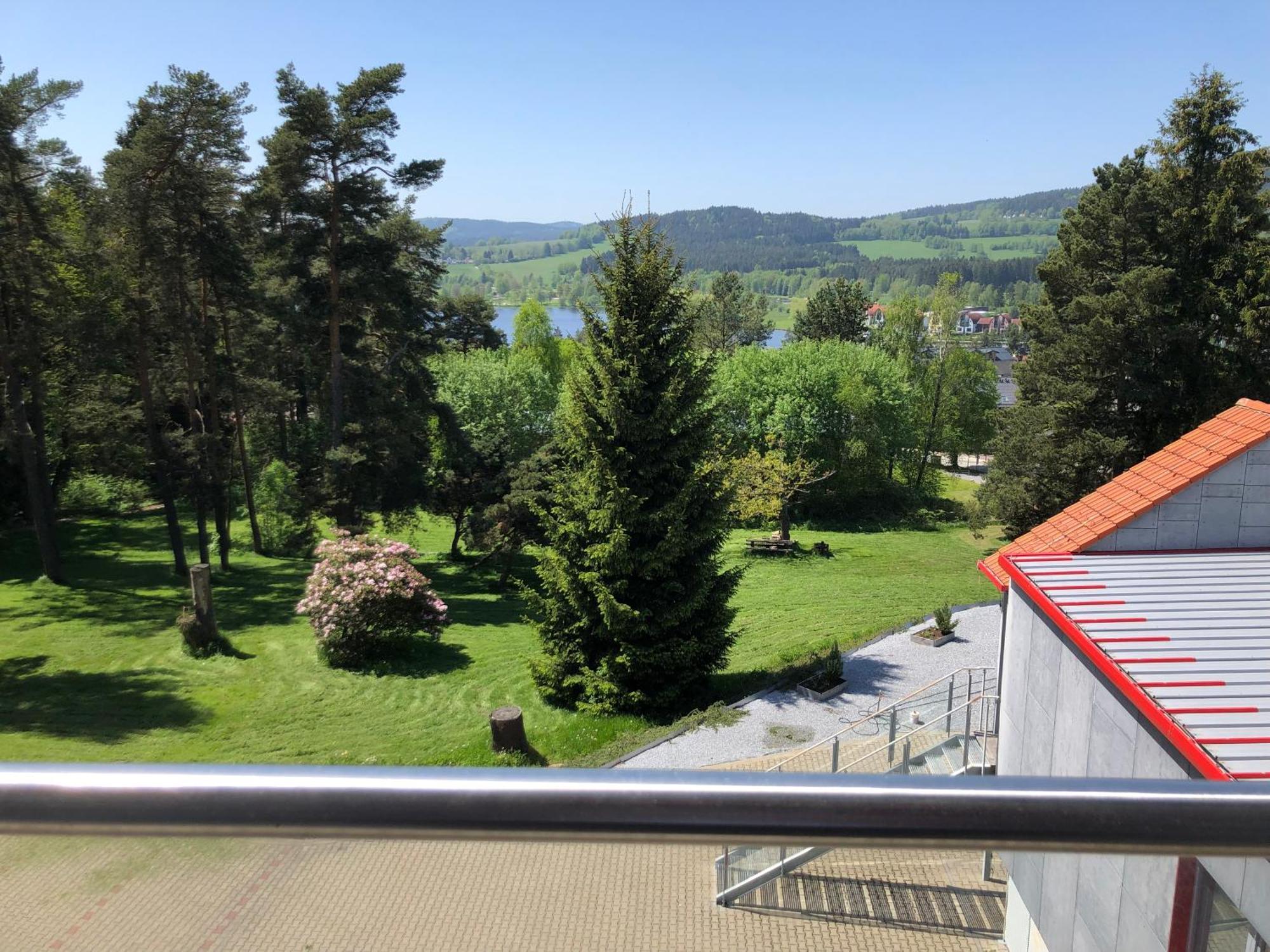 Hotel Bouczech Lipno nad Vltavou Luaran gambar
