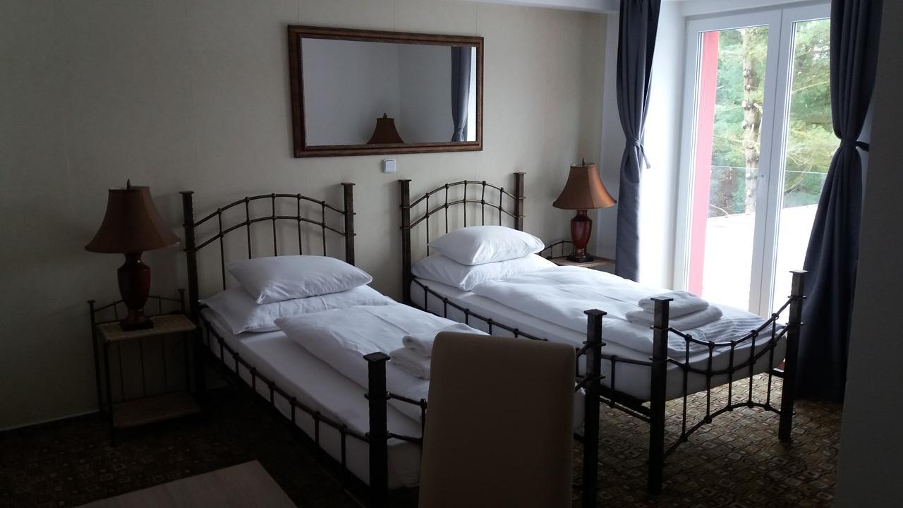 Hotel Bouczech Lipno nad Vltavou Luaran gambar