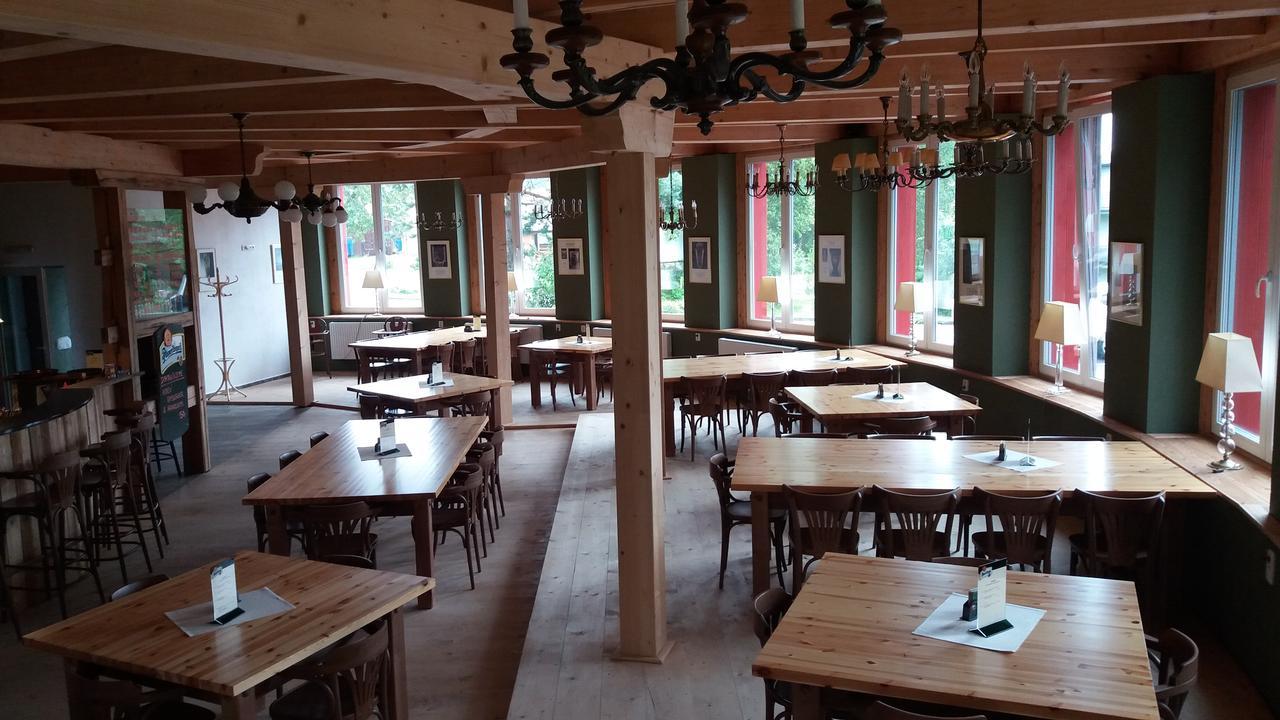 Hotel Bouczech Lipno nad Vltavou Luaran gambar